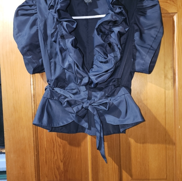 Navy Ruffled Short Sleeve Blazer - Picture 3 of 6
